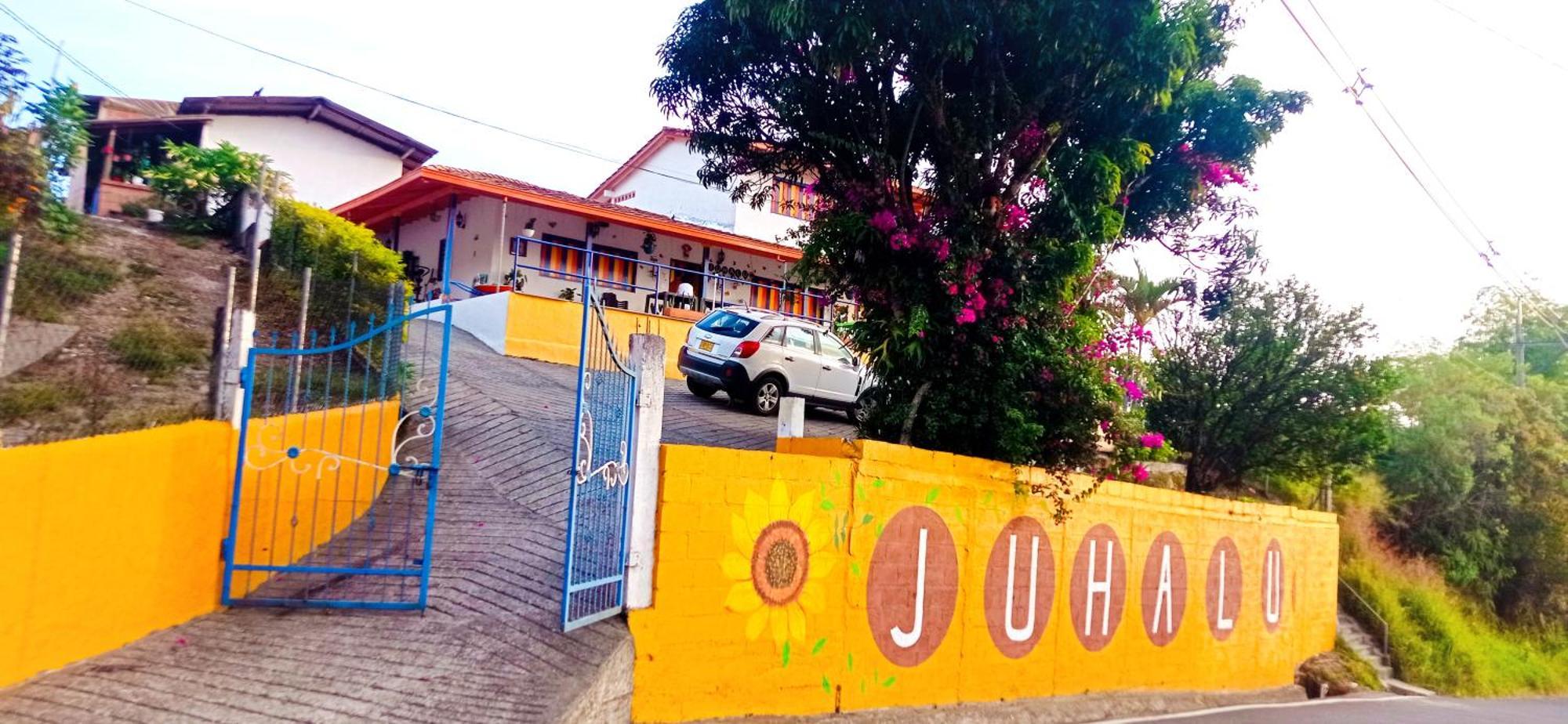 ᒍᑌᕼᗩᒪᑌ Hotel Jericoc  Kültér fotó