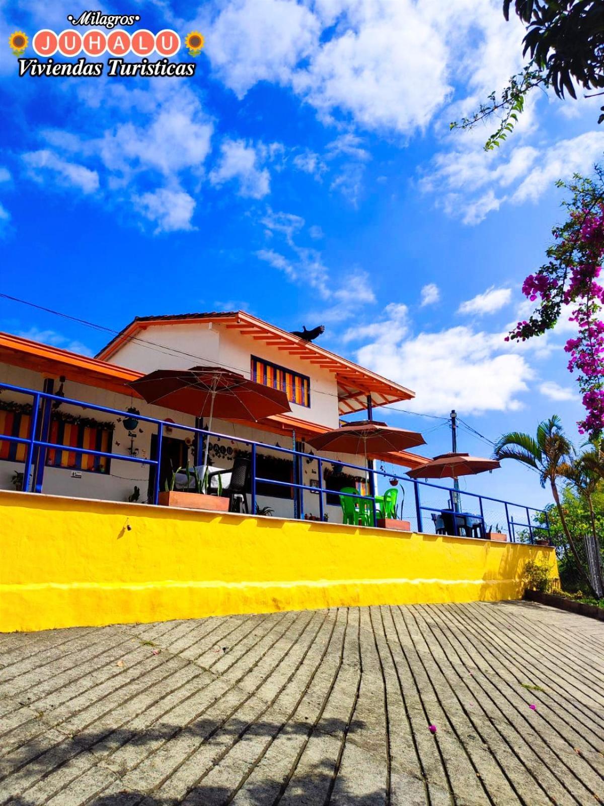 ᒍᑌᕼᗩᒪᑌ Hotel Jericoc  Kültér fotó