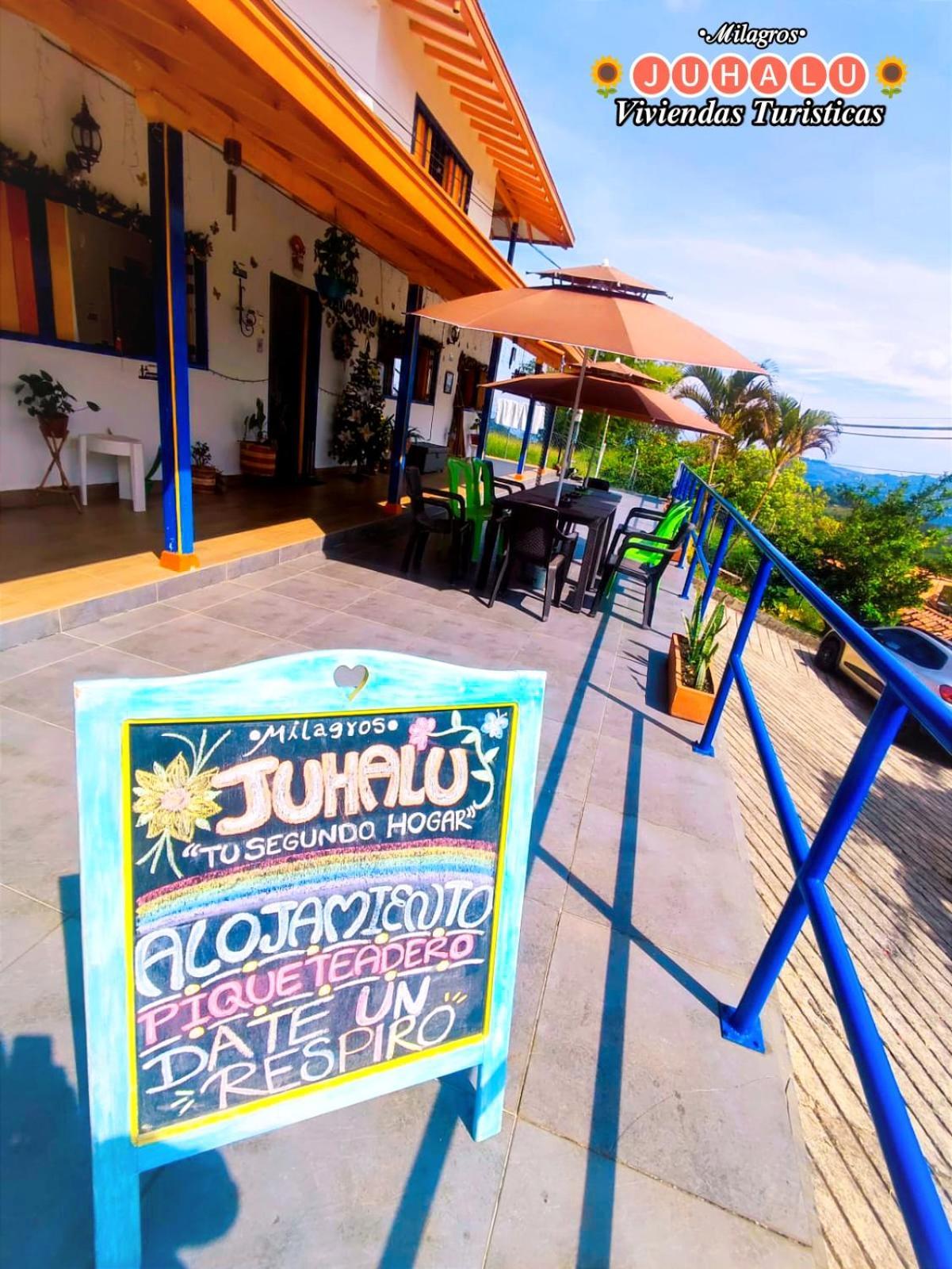 ᒍᑌᕼᗩᒪᑌ Hotel Jericoc  Kültér fotó